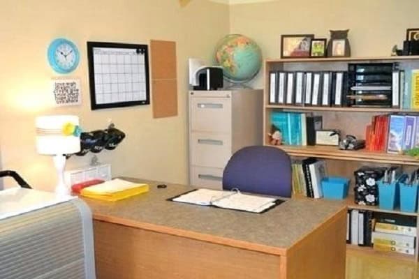 Teacher Table